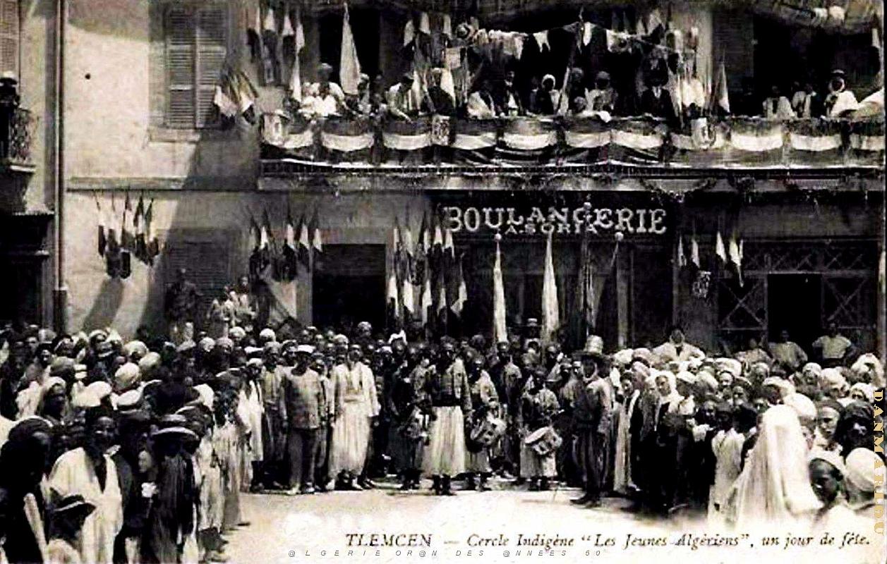 2733- Tlemcen - Cercle Indigene - Jour de fete.jpg